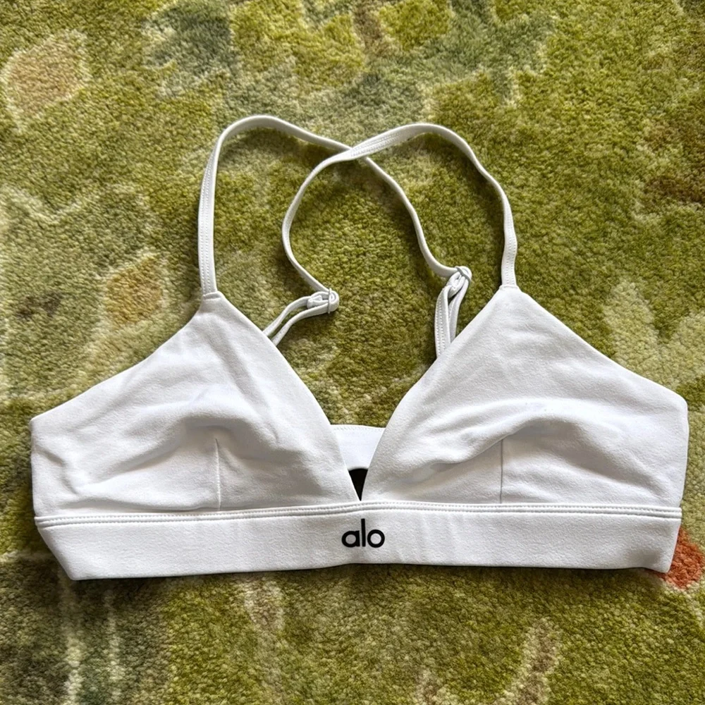 ALO Yoga White Splendor Bra - Light Support Sports Bra